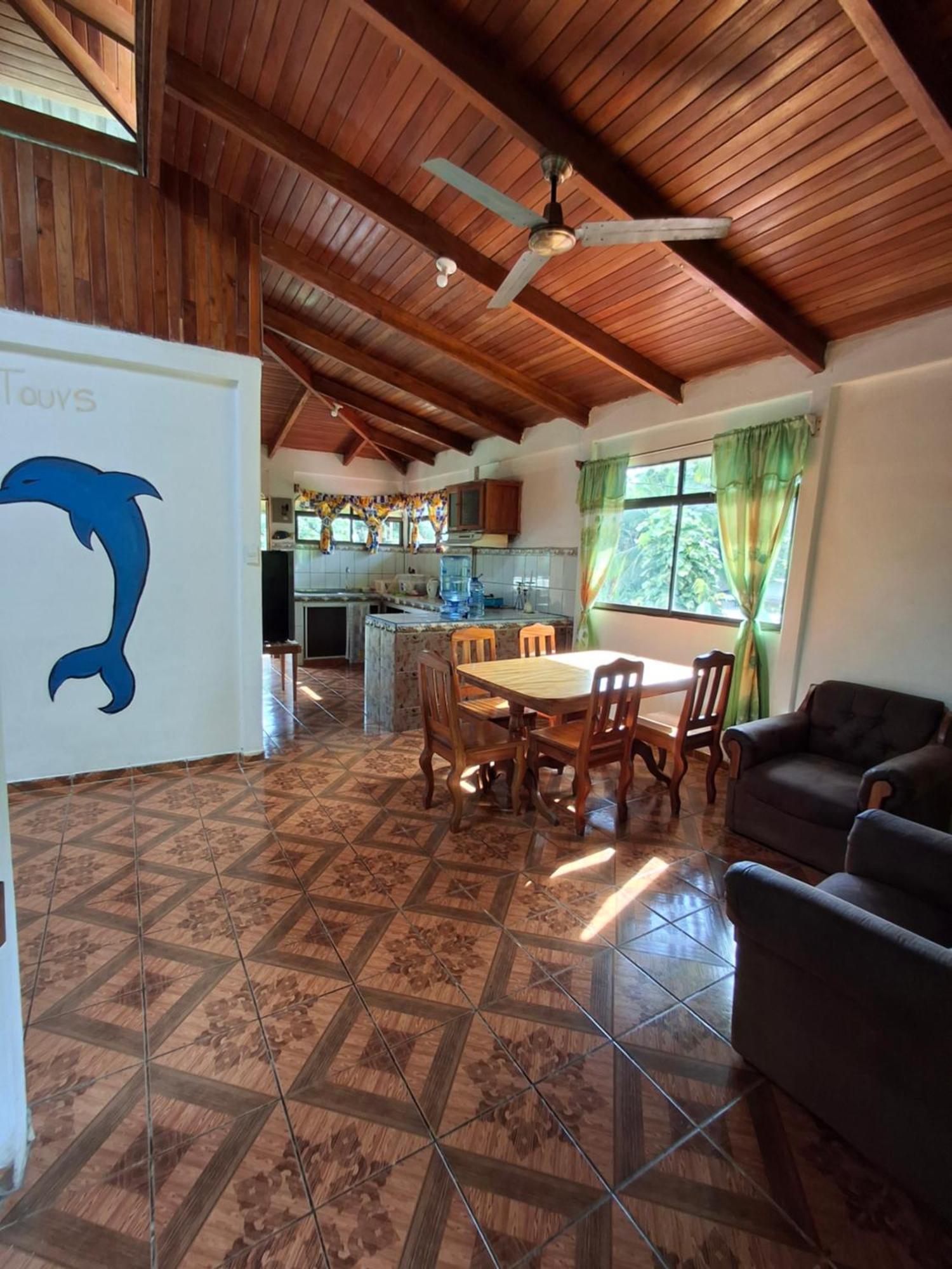 Appartamento Betania House Drakes Bay Esterno foto
